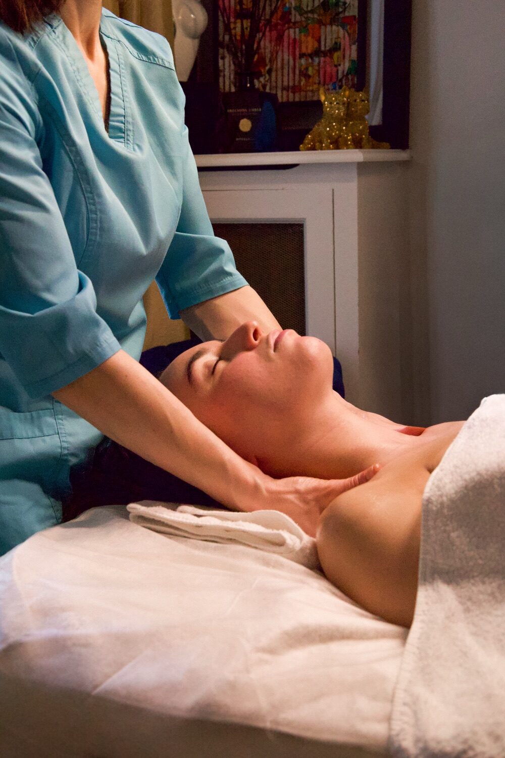 HydraFacial ou microneedling : lequel choisir ?